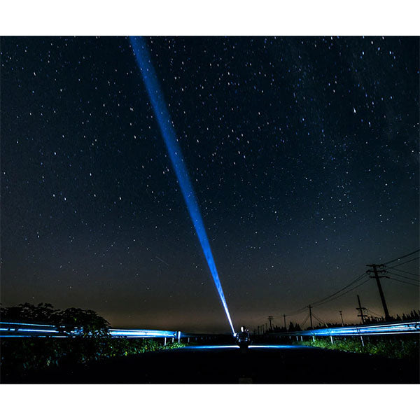 Taktische LED-Taschenlampe T10L, 500 Lumen (inkl. Akku)