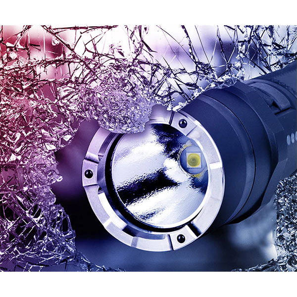 Taktische LED-Taschenlampe P83, 2'100 Lumen (inkl. Akku)