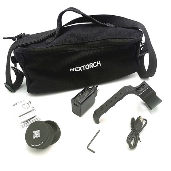 LED-Suchscheinwerfer SAINT TORCH 31, 20'000 Lumen (inkl. Akku)