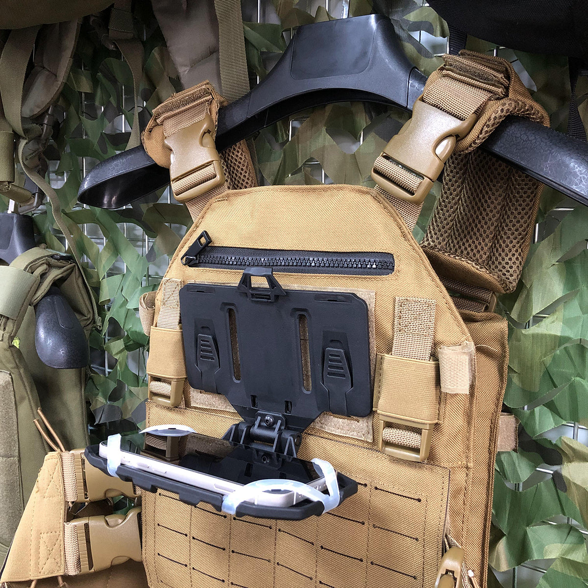 Taktisches Handy-Board FOLDING CHEST BOARD