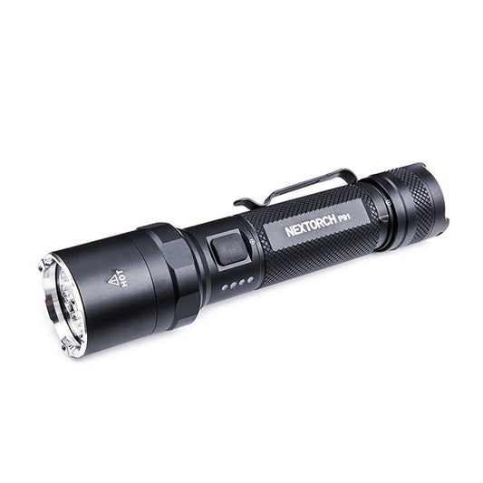 Torcia tattica a LED P91, 5.000 lumen (batteria inclusa)