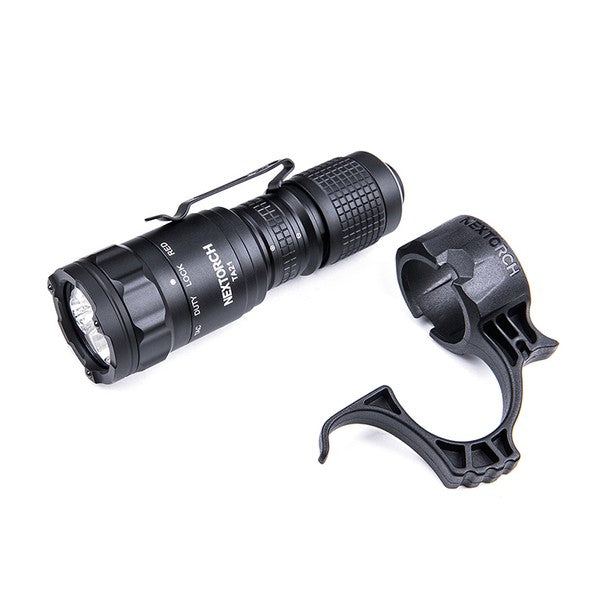 Lampe de poche LED TA21 SET, 1 300 lumens (batterie incluse)