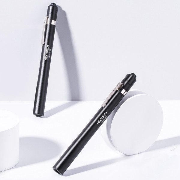 Penna luminosa a LED Dr. K3 UV (con batterie)