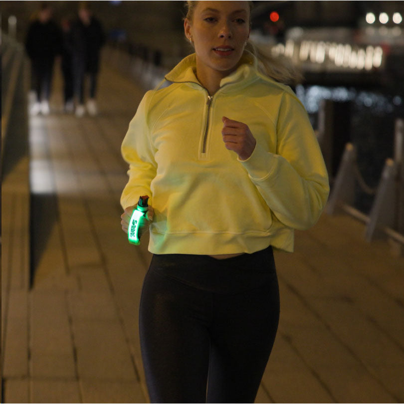 Spray al peperoncino RUNNER GEL con luce LED, nero