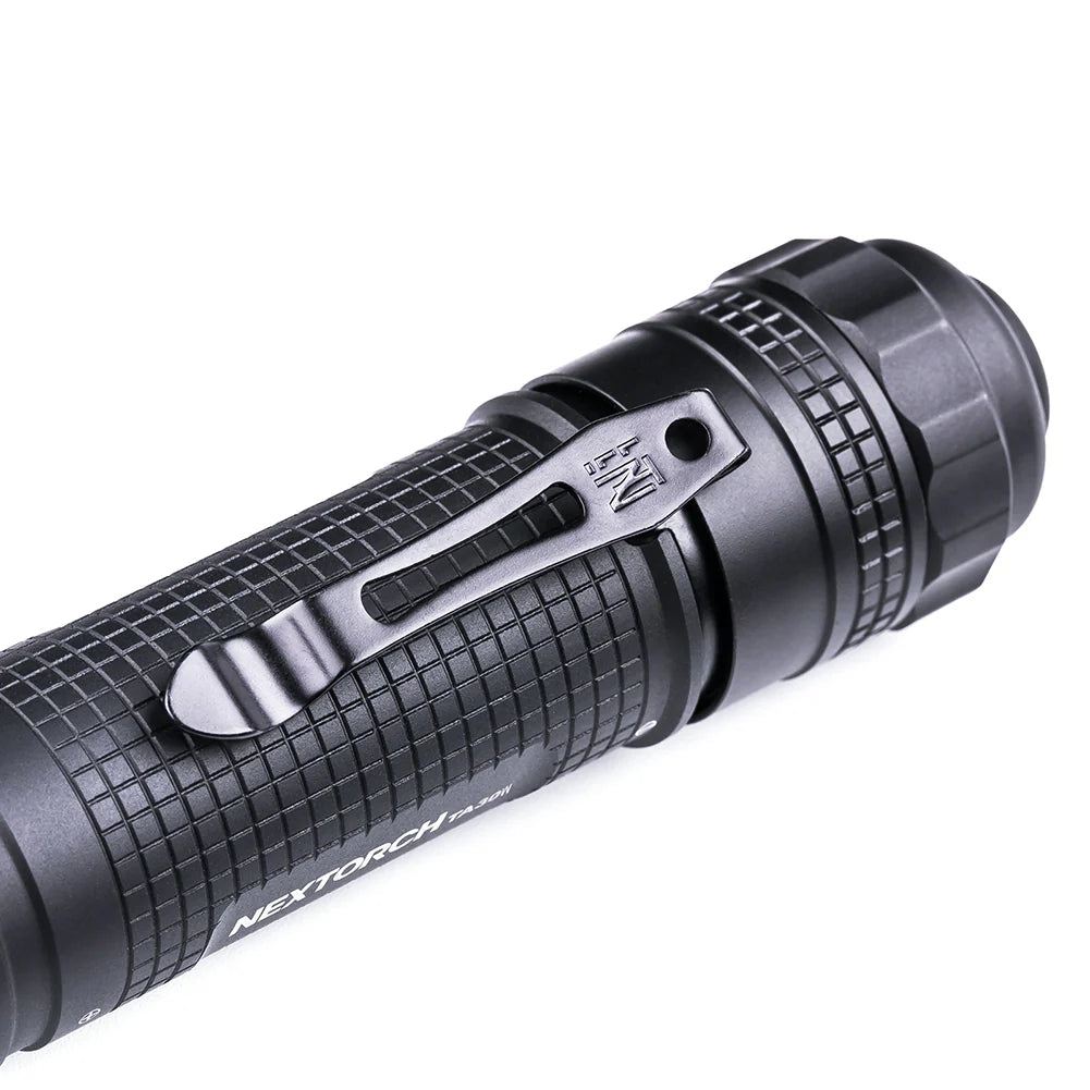 Torcia tattica a LED TA30W, 1.500 lumen (batteria inclusa)