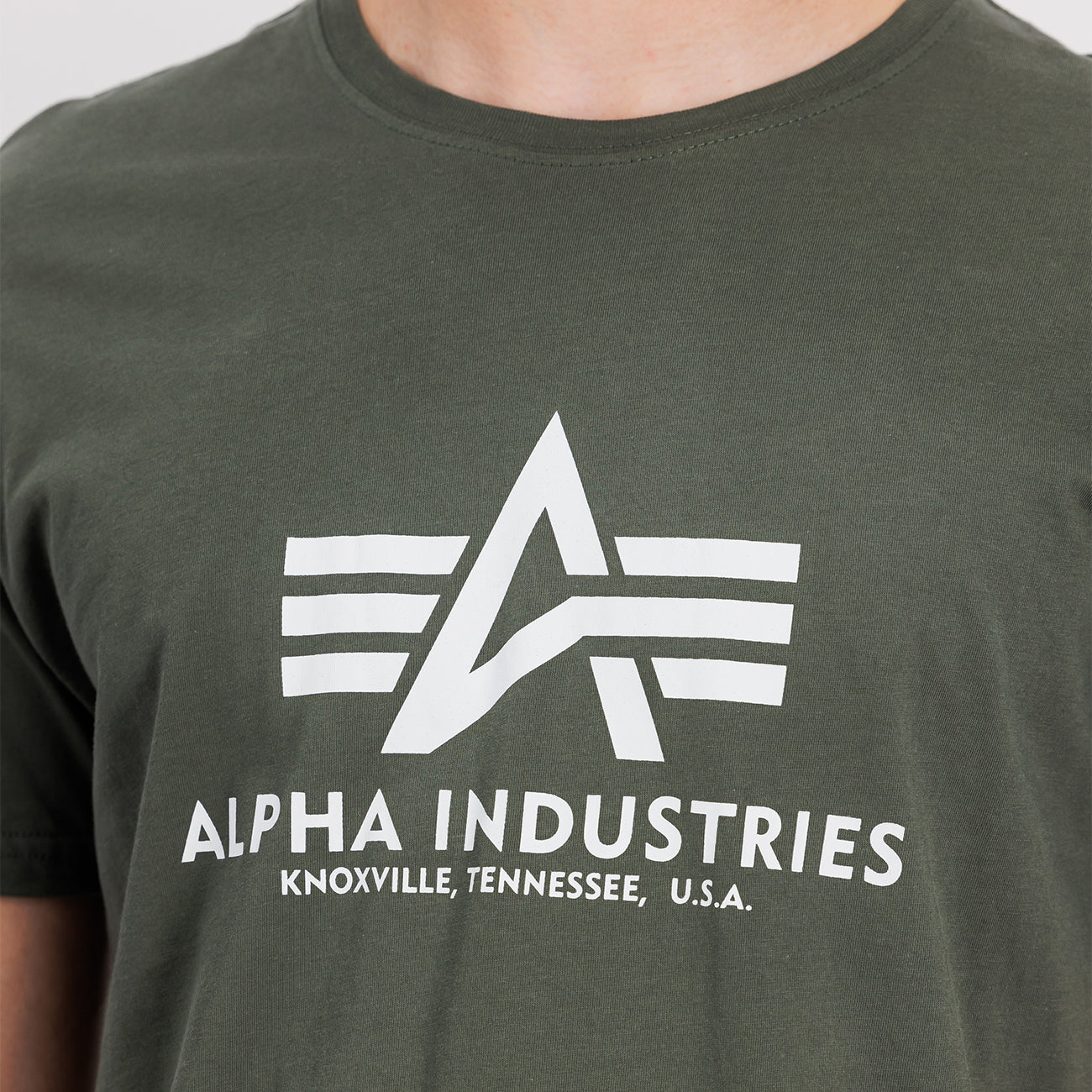 Basic T-Shirt