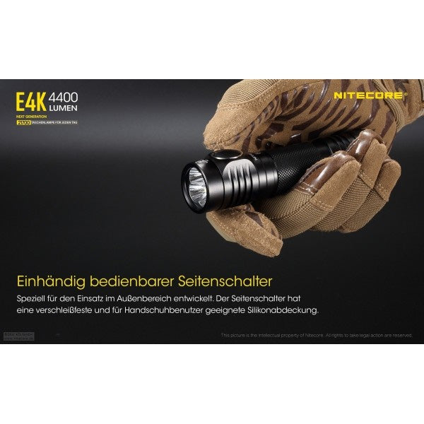 LAMPE DE POCHE LED NITECORE E4K - 4 400 lumens, incl. batterie