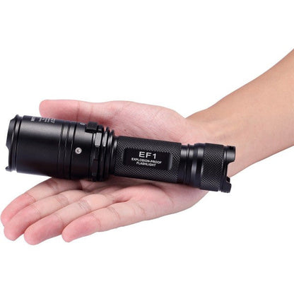 Lampe de poche tactique LED EF1, 830 lumens, sans batterie 