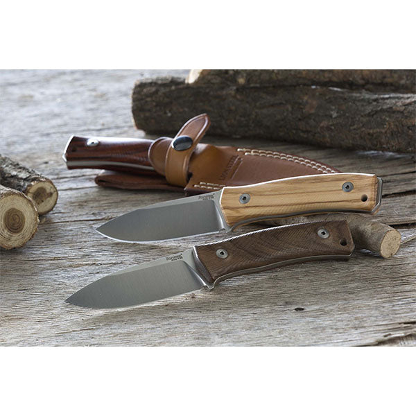 Coltello a lama fissa M4 WOOD, legno di olivo