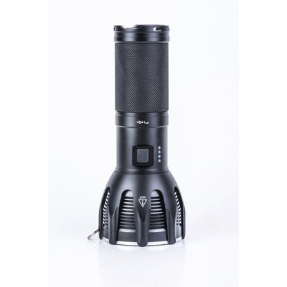 Projecteur LED SAINT TORCH 30 V2.0, 8 000 lumens (batterie incluse)
