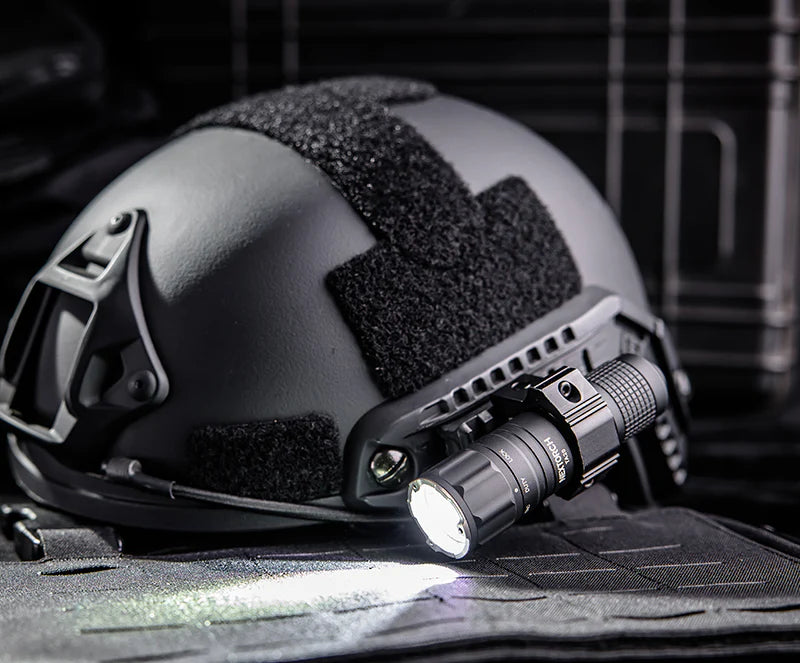 Lampe de poche LED TA20 SET, 1 000 lumens (batterie incluse)