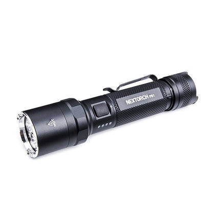 Lampe de poche tactique à LED P91, 5 000 lumens (batterie incluse)