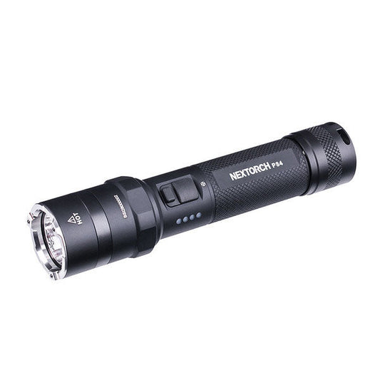 Lampe de poche tactique à LED P84, 3 000 lumens (batterie incluse)