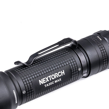 Lampe de poche tactique à LED TA30C MAX, 3 000 lumens (batterie incluse)