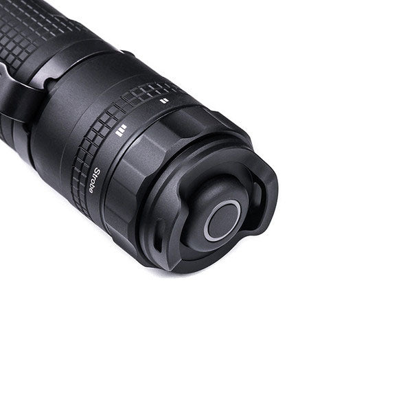 Lampe de poche tactique à LED TA30C MAX, 3 000 lumens (batterie incluse)