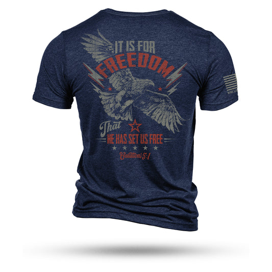 T-Shirt HE HAS SET US FREE