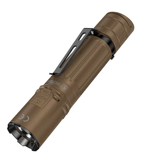 LED Taschenlampe XT2CR PRO, 2'100 Lumen, matte sand (inkl. Akku)